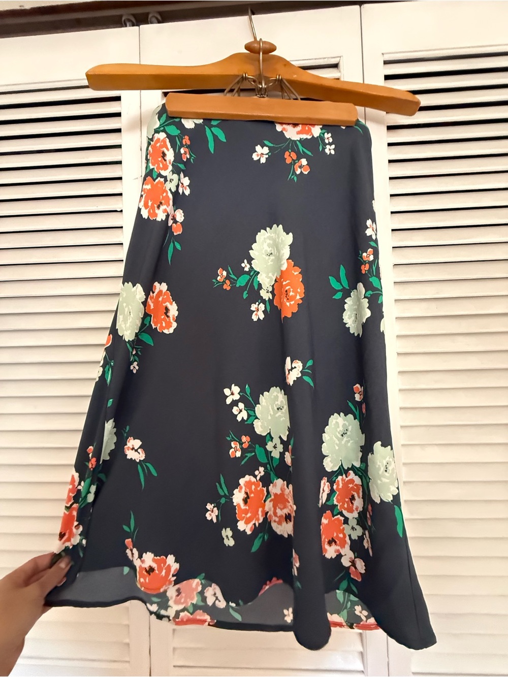 Loft Floral Skirt in Navy with Coral & Mint Blooms -NWT